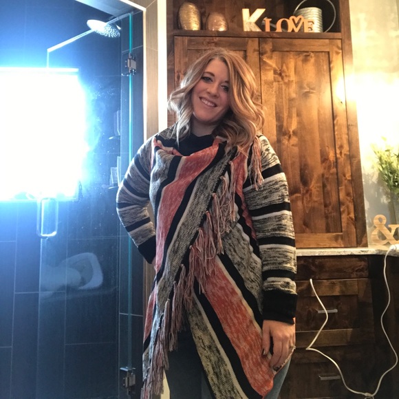 Orange red and black cardigan! - Picture 1 of 6